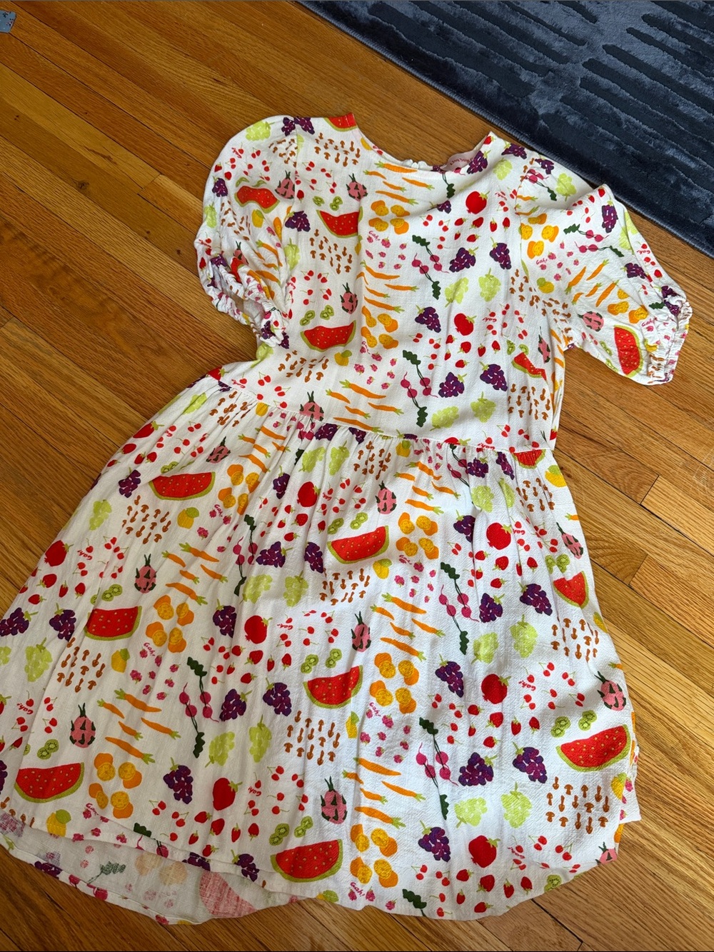 Lisa Says Gah White Fruit-Print Puff Sleeve Casual Dress